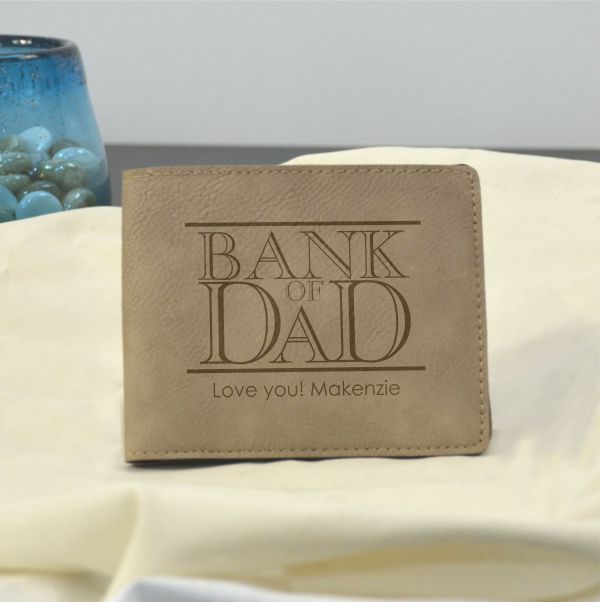 Gifts: A Wallet for Dad