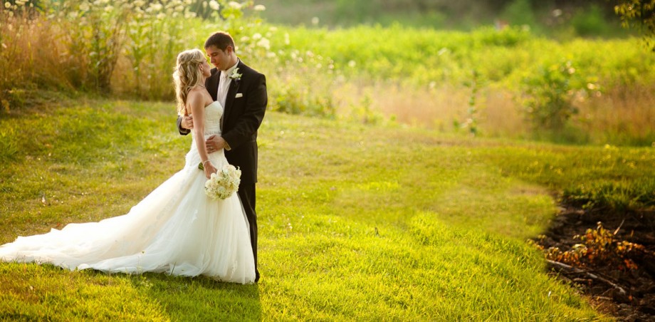 7 tips for hiring the photographer for your wedding