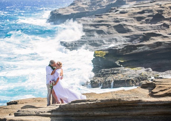 Hawaii Weddings on a Budget